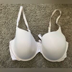 Victoria's Secret Classic White Bra